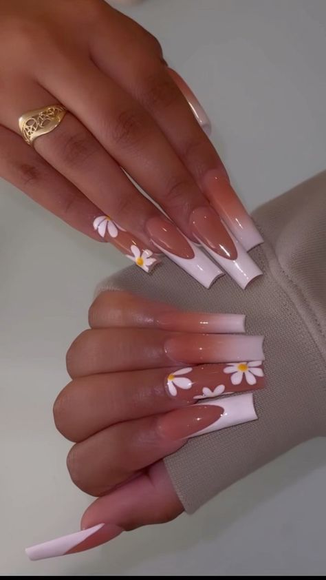 Long Acrylic Nails With Flowers, Long Acrylic Nails Spring, Baddie Spring Nails, Floral Acrylic Nails, Spring Nails Long, Long Spring Nails, Marble Acrylic Nails, Spring Acrylic Nails, Acrylic Nail Set