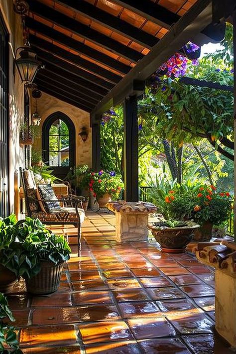 Boho Patio Decor, Hacienda Homes, Spanish Home Decor, Hacienda Style Homes, Patio Decor Ideas, Boho Patio, Courtyard Design, Mexican Home Decor, Dream Life House