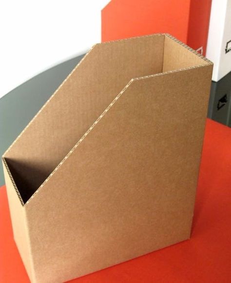 Make Room Decor, Ideas With Cardboard, Craft Room Organization Storage, Diy Magazine Holder, Custom Magazine, Carton Diy, Room Decor Crafts, Diy Organizer, Easy Diy Room Decor