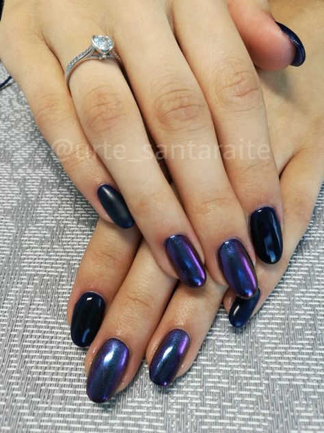 Iridescent Nails Dark, Navy Purple Nails, Dark Blue Iridescent Nails, Dark Metallic Nails, Black Iridescent Nails, Black Nails Short, Dark Blue Nails, Navy Nails, Navy Blue Nails