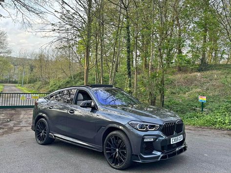 2020 BMW x6 m50d Heads Up Display, Sky Lounge, Head Up Display, Bmw X6, Selfie Ideas, Heads Up, Cute Selfie Ideas, Roof, Bmw