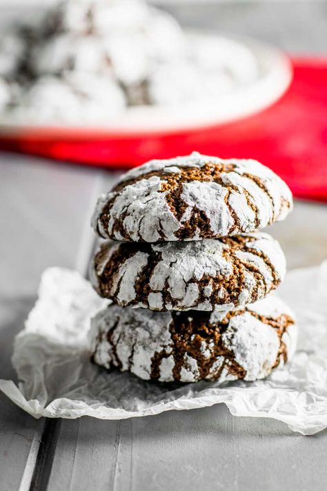 Easy Nutella Cookies, Chocolate Crackle Cookies, Cool Whip Cookies, Crumble Cookie, Chocolate Crackles, Chocolate Crinkle, Cookies Homemade, Dairy Free Cookies, Chocolate Crinkle Cookies