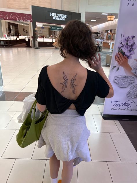 fairy wings back tattoo Fairy Wing Back Tattoo, Fairy Wings Back Tattoo, Fairy Wings Tattoo, Wings Back Tattoo, Fairy Wing Tattoos, Wing Tattoos, Pixie Wings, Spine Tattoo, Wings Tattoo