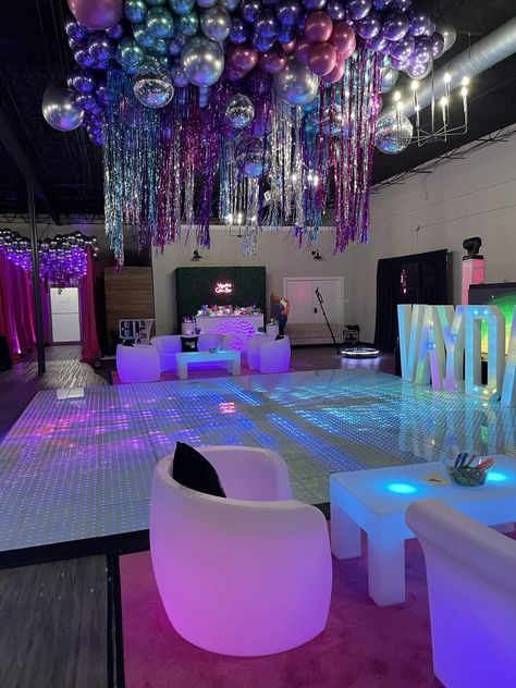 Disco Birthday Party Ideas | Photo 4 of 14 | Catch My Party 13 Birthday Party Decoration Ideas, Disco Aesthetic Party Decorations, Disco Birthday Decorations, Purple Disco Birthday Party, Sweet 16 Party Ideas Disco, Disco Karaoke Party, Karaoke Theme Party Ideas, 16 Birthday Party Ideas Decoration, Disco Birthday Ideas