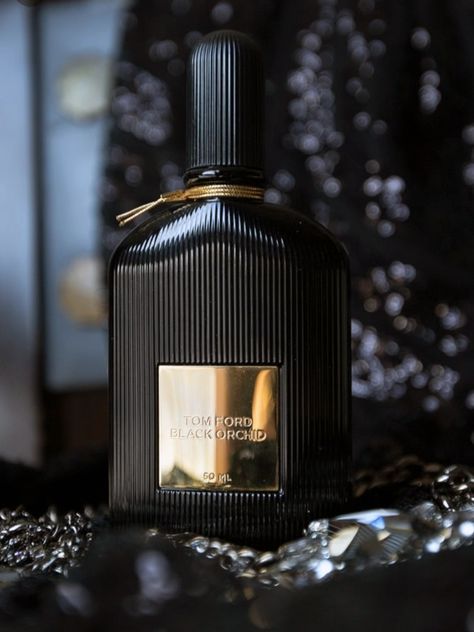 Black Orchid Tom Ford, Tom Ford Black Orchid, Dacre Montgomery, Ford Black, Perfume Packaging, Black Truffle, Black Currant, Black Orchid, Best Fragrances