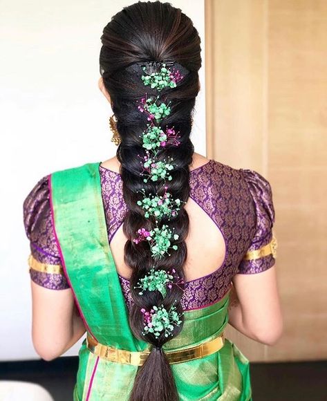 Indian Hairstyles For Saree, South Indian Hairstyle, Messy Braided Hairstyles, South Indian Wedding Hairstyles, Reception Hairstyles, Bridal Hairstyle Indian Wedding, Hair Style On Saree, Engagement Hairstyles, Bridal Hairdo