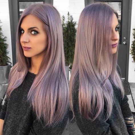 Metallic purple hair Purple Grey Hair, Lavender Nails, Lilac Hair, Hair Color Pastel, Lavender Hair, Hair Color Purple, Ideas Nails, Trendy Hair Color, Grey Hair Color