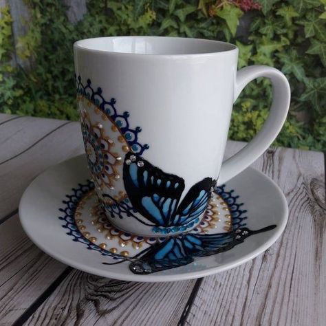 Breastfeeding Tattoo, Butterfly Stained Glass, Stained Glass Painting, Glass Painting Patterns, Terracotta Jewellery Designs, Painted Coffee Mugs, Glass Painting Designs, Ceramic Tea Set, Stained Glass Decor