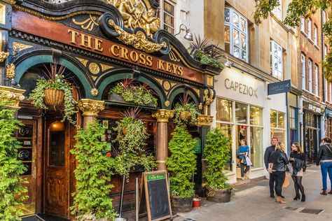 The Best Historic Pubs and Bars In London Pubs In London, Bars In London, Historic London, French Resistance, Best Fish And Chips, Travel Foodie, Hampstead Heath, Travel Culture, Old Pub