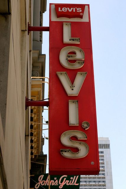 Levi's Neon SIgn...San Francisco, California Levis Aesthetic, Jeans Recycling, Old Neon Signs, Retro Signs, Levis Strauss, Signage Signs, Disco Style, Vintage Neon Signs, Retro Sign