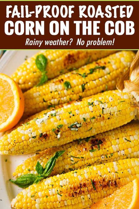 This FAIL-PROOF method for cooking corn on the cob is easy, perfect for any kind of weather, and produces the juiciest, perfectly cooked ears of corn! | #summerrecipe #corn #cornonthecob #roasted #oven #easyrecipe #sidedish Oven Baked Corn On The Cob In Foil, Oven Baked Corn On The Cob, Baked Corn On Cob, Elotes Preparados, British Dessert Recipes, Roasted Veges, Baked Corn On The Cob, Cooking Corn On The Cob, Oven Baked Corn