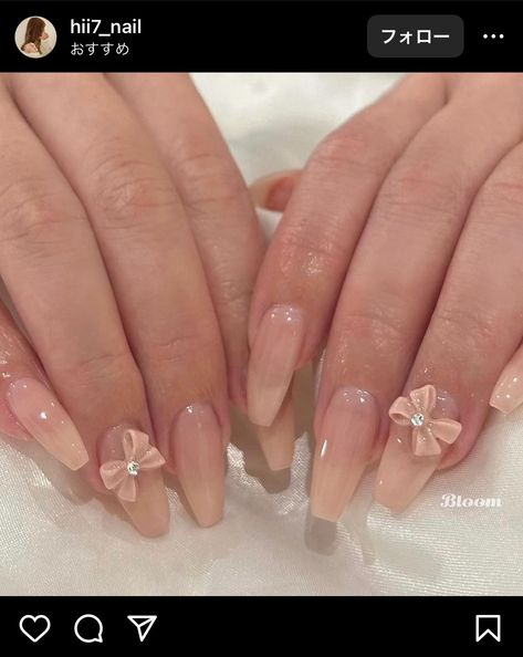 Nails With Charms Simple, Simple Nails With Charms, Pink Nails With Charms, Simple Pink Nails, Nails With Charms, Uñas Aesthetic, Classic Nails, Simple Nails, Pink Nails