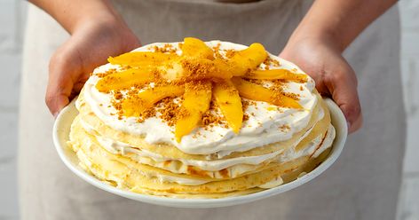 Mango Meringue, Mango Crepe, Mango Graham, Graham Cracker Butter, Nestle Recipes, Crepe Cake Recipe, Crepes Filling, Cookies And Cream Cheesecake, Mushroom Cream Sauces