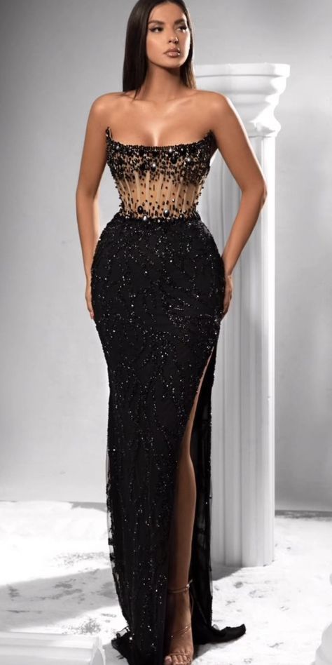 Beaded Lace Dress, Matric Dance Dresses, Hand Beaded Lace, Dress With Rhinestones, Black Evening Gown, Gorgeous Prom Dresses, Dinner Dress Classy, Classy Prom Dresses, Stunning Prom Dresses