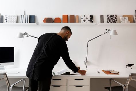 An Architect's Narrow Townhouse in Montreal, Design Studio Included - Remodelista Narrow Townhouse, Meeting Room Design, Ikea Finds, Victorian Townhouse, Office Floor, Earth Design, White Marble Countertops, Simple Living Room, Built In Desk