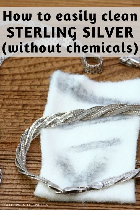 Saving Money Diy, Natural Cleaning Recipes, Silver Jewelry Cleaner, Silver Cleaning, How To Clean Silver, Essential Oils Cleaning, Clean Sterling Silver, Cleaning Silver Jewelry, Organic Cleaning Products