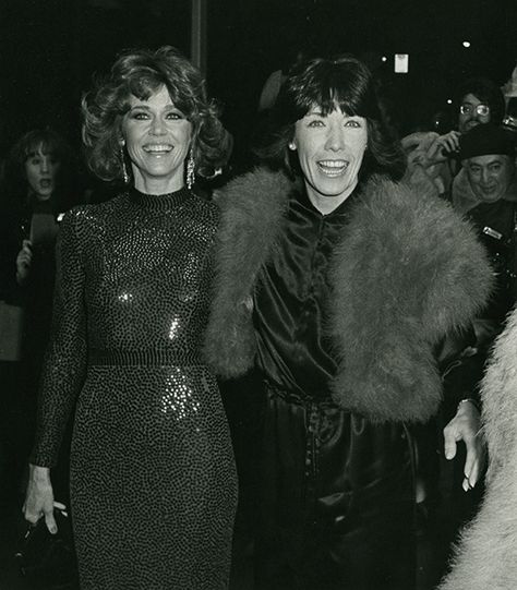 Grace and Frankie: Inside Jane Fonda and Lily Tomlin's real-life friendship | HELLO! Grace And Frankie, Lily Tomlin, Nine To Five, Olivia De Havilland, Jane Fonda, Inspirational Women, Old Hollywood, Role Models, Actors & Actresses