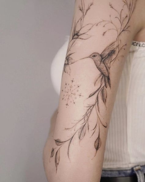 50 Beautiful Hummingbird Tattoo Ideas for Men & Women in 2023 Geometric Hummingbird Tattoo, Tattoo Designs On Hand, Hummingbird Tattoo Black, Colorful Hummingbird Tattoo, Hummingbird Tattoo Ideas, Fine Line Tattoo Designs, Hummingbird Flower Tattoos, Line Tattoo Designs, Bird Tattoos For Women