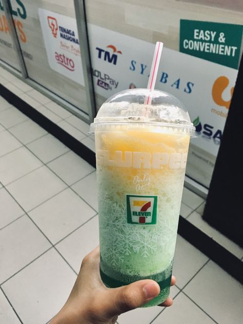 7 eleven : Keningau, Sabah Malaysia. 7 Eleven Slurpee, Sabah Malaysia, Seven Eleven, 7 Eleven, Purple Tulips, Free Instagram, Smoothie, Tulips, Things To Do