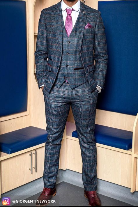 This tan & blue plaid suit would be the perfect wedding suit for any groom. Grooms in this suit style are sure to turn heads on their big day. If you would like a suit like this custom made for you, book an appointment online with us at Giorgenti New York! Tan Plaid Suit, Vintage Wedding Suits, Blue Plaid Suit, Suit For Men Wedding, Windowpane Suit, Latest African Men Fashion, Tweed Suit, Custom Suits, Dapper Gentleman