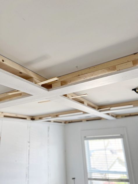 How to Build a DIY Coffered Ceiling (Step-by-Step) | Our Aesthetic Abode Coffered Ceiling Ideas Living Room, Coffered Ceiling Bedroom, Fake Beams Ceiling, Coffered Ceiling Kitchen, Ceiling Molding Ideas, Coffered Ceiling Family Room, Faux Coffered Ceiling, Wood Coffered Ceiling, Diy Coffered Ceiling