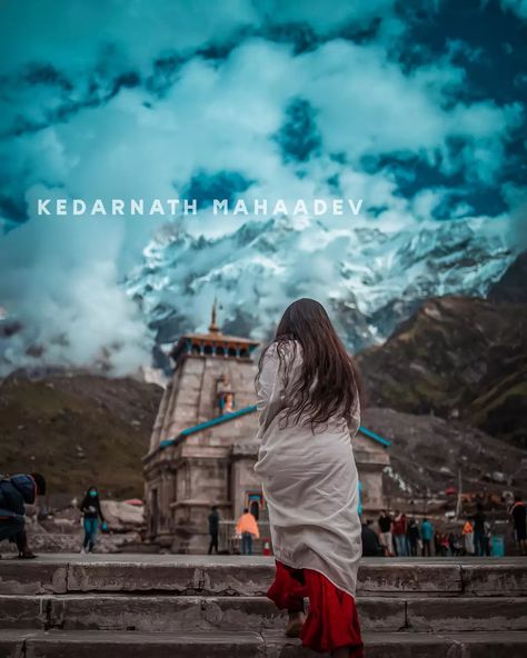 Kedarnath Photo Pose, Kedarnath Pose, Kedarnath Photo, Travel India Beautiful Places, Attitude Bio, Attitude Bio For Instagram, Trip Photos, Travel Pose, Shiva Songs