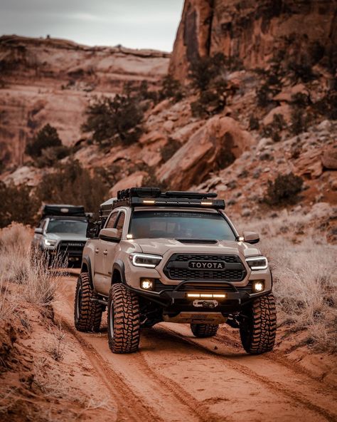 Tacoma Wallpaper Iphone, Tacoma Truck Mods, Overlanding Tacoma, Cool Toyota Tacoma, Tacoma Truck Aesthetic, Off Road Tacoma, Toyota Tacoma Wallpaper, Toyota Tacoma Trd Off Road 4x4, Tacoma Overland Build