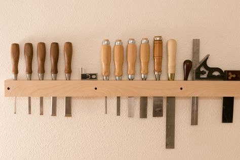 How to: Make a Chisel Holder Rack in Under an Hour Workbench Designs, Summer Coffee, Barn Wood Projects, Tool Rack, Wet Dog, Tool Cabinet, Plywood Sheets, Diy Holder, Old Tools