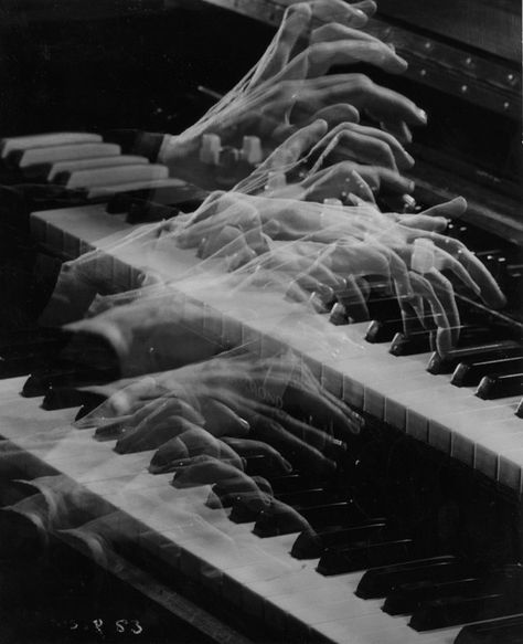 Playing The Piano, Black And White Photo Wall, Gray Aesthetic, Academia Aesthetic, Black And White Aesthetic, Dark Photography, The Piano, White Photo, White Aesthetic