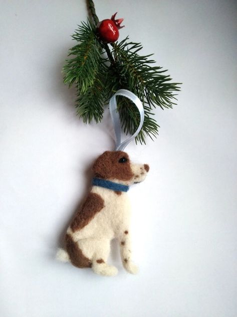 Needle Felted Dog Ornament Felted American Brittany Felted Dog - Etsy Diy Leather Dog Collar, American Brittany, Felt Dog Ornament, Dog Collar Pattern, Miniature Dog, Felted Dog, Leather Dog Collar Custom, Engraved Dog Collar, Needle Felted Christmas