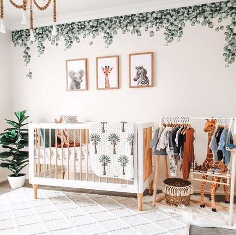 10 Gender Neutral and Unisex Nursery Ideas — Sleep and the City Unisex Nursery Ideas, Neutral Nursery Colors, Neutral Nurseries, Baby Nursery Inspiration, Baby Room Themes, Unisex Nursery, Nursery Room Design, Baby Room Inspiration, Baby Boy Room Nursery