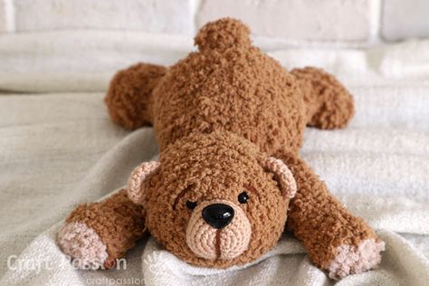 Crochet Huggable Animal, Bear Amigurumi, Crochet Bear Patterns, Amigurumi Bear, Bear Brown, Pola Amigurumi, Easy Crochet Projects, Crochet Teddy Bear, Crochet Teddy