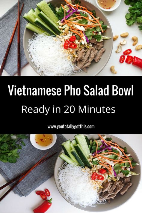 Vietnamese Pho Salad Bowl – Pho-nomenally tasty! Pho Salad, Salad Bowl Recipes, The Best Salad, Vietnamese Pho, Pho Recipe, Pho Soup, Best Salad, Asian Noodle Recipes, Easy Healthy Lunches