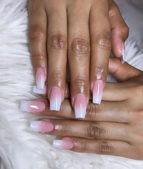 Solar Pink And White Nails Ombre, Hombre Nails Ombre Pink And White, Light Pink Ombre Nails Coffin, Acrylic Pink And White Nails, Solar Pink And White Nails, Pink And White Nails Acrylic, Light Pink Ombre Nails, Ombre White Nails, White And Pink Ombre Nails