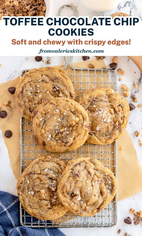 These Toffee Chocolate Chip Cookies are wonderfully soft and chewy with a crispy edge. Sweet, salty, and completely irresistible! Dark Chocolate Toffee Cookies, Cookies With Toffee Chips, Toffee Chip Cookies Recipe, Chocolate Chip And Toffee Cookies, Salted Toffee Cookies, Soft And Chewy Cookies, Heath Cookies, Chocolate Toffee Cookies, Heath Bar Cookies