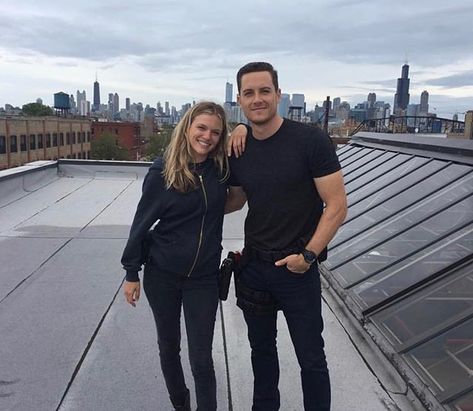 Chicago Crossover, Jesse Lee Soffer, Erin Lindsay, One Chicago, Tracy Spiridakos, Jesse Lee, Jay Halstead, Chicago Family, Chicago Shows