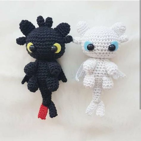 Toothless Dragon Crochet Plush, How to Train Your Dragon, Night Fury, Light Fury, ToothlessToy, Httyd Crochet toys patterns free amigurumi #crochettoyspatternsfreeamigurumi #crochet #crochettoy #crochetpattern #crochetpatterns 1.202 Crochet Toothless Dragon, Light Fury Crochet Pattern, Toothless Crochet Pattern Free Amigurumi, Crochet Night Fury, Free Toothless Crochet Pattern, Toothless Amigurumi Free Pattern, Crochet Patterns Plushies Free, Toothless Dragon Crochet Pattern Free, How To Train Your Dragon Crochet