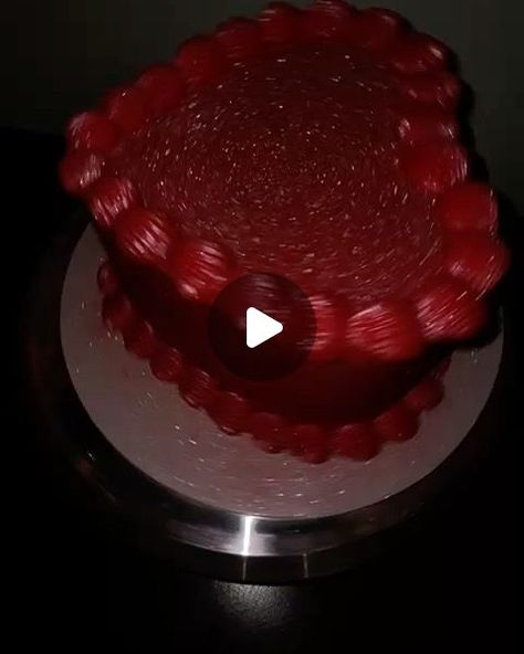 Red Glitter Cake, Icing Frosting, Glitter Cake, Heart Cake, Birthday Party Cake, Vintage Cake, Red Glitter, Custom Cakes, Party Cakes