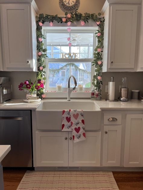 Kitchen Window Decor, Vday Decor, Diy Valentine's Day Decorations, Kitchen Cabinets Decor, Diy Valentines Decorations, Amazon Store, Seasonal Home Decor, Decor Trends, Store Front