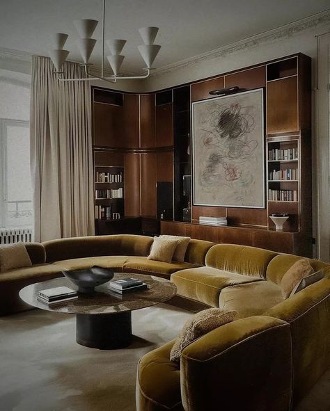 Lemieux Et Cie, Velvet Sectional Sofa, Funky Living Rooms, Velvet Sectional, Gold Velvet, Interiors Design, Living Room Inspo, Media Room, Bold Color