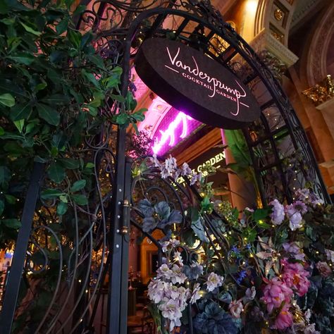 Vanderpump Restaurant, Vanderpump Villa, Vegas Pics, Cocktail Garden, Bespoke Decor, Restaurant Inspiration, Wedding August, Paris Las Vegas, Lisa Vanderpump