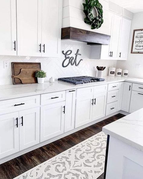 White Kitchen Cabinets White Countertops, White Cabinets Kitchen Black Hardware, White Cabinet White Countertop, White Kitchen Cabinets Countertop Ideas, White Cabinets White Walls, White Kitchen Black Handles, Townhome Aesthetic, White Kitchen Cabinets Black Hardware, Whit Kitchen