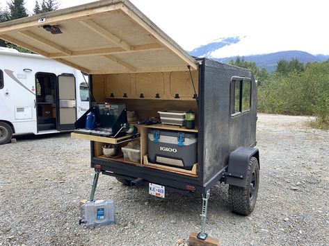 How I Built My Own DIY Overland Camper Trailer for MTB Trips - Singletracks Mountain Bike News Diy Camping Trailer, Diy Teardrop Camper, Micro Camper Trailers, Enclosed Trailer Camper, Overland Camper, Diy Teardrop Trailer, Teardrop Trailer Plans, Building A Teardrop Trailer, Homemade Trailer