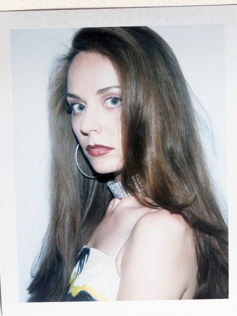 Hannah Diamond Hannah Diamond, Pc Music, Modern Music, Hoop Earrings, Music