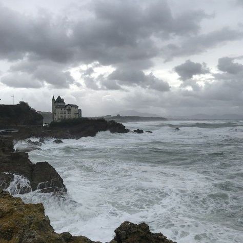 Ocean Winter Aesthetic, Cloudy Ocean Aesthetic, Winter Ocean Aesthetic, At Sea Aesthetic, Ocean Cabin, Cloudy Sky Aesthetic, Aussie Winter, Ocean Winter, The Secret Of Moonacre