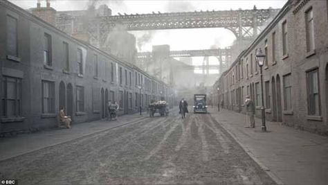 Peaky Blinders Peaky Blinders Set, Peaky Blinders Tattoo, Peaky Blinders Aesthetic, Acting Job, One Dark Window, Industrial Era, Dark Window, Steampunk City, London Streets