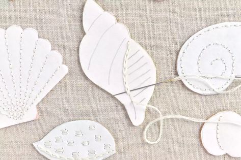 Seashell Applique, Shells Embroidery, Seashell Embroidery, Felt Template, Seashell Collection, Seashells Patterns, Oyster Shell Crafts, Shell Collection, Embroidery Book