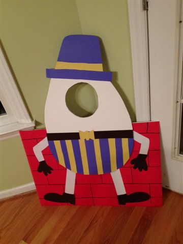 Humpty Dumpty Humpty Dumpty Costume, Campfire Crafts, Nursery Rhyme Costume, Nursery Rhymes Preschool Crafts, Nursery Rhyme Party, Nursery Rhyme Art, Nursery Rhyme Crafts, Nursery Rhymes Preschool, Nursery Rhyme Theme