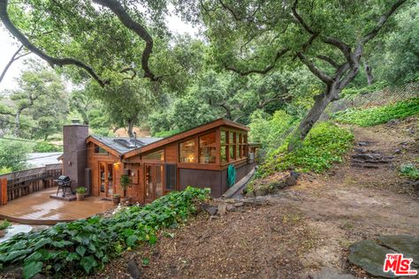 Topanga California, Topanga Canyon, Mid Century Modern Interiors, Dream Living, California Homes, House Goals, Cabin Homes, Retro Modern, House Layouts