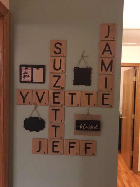 Scrabble wall. 4x4" balsa wood. Stained gray. Cricut letters Library font covered with poly. Balsa Wood Crafts, Cricut Letters, Cricut Wood, Scrabble Wall, Scrabble Art, Woodworking Project Plans, Scrabble Letters, Small Woodworking Projects, Balsa Wood